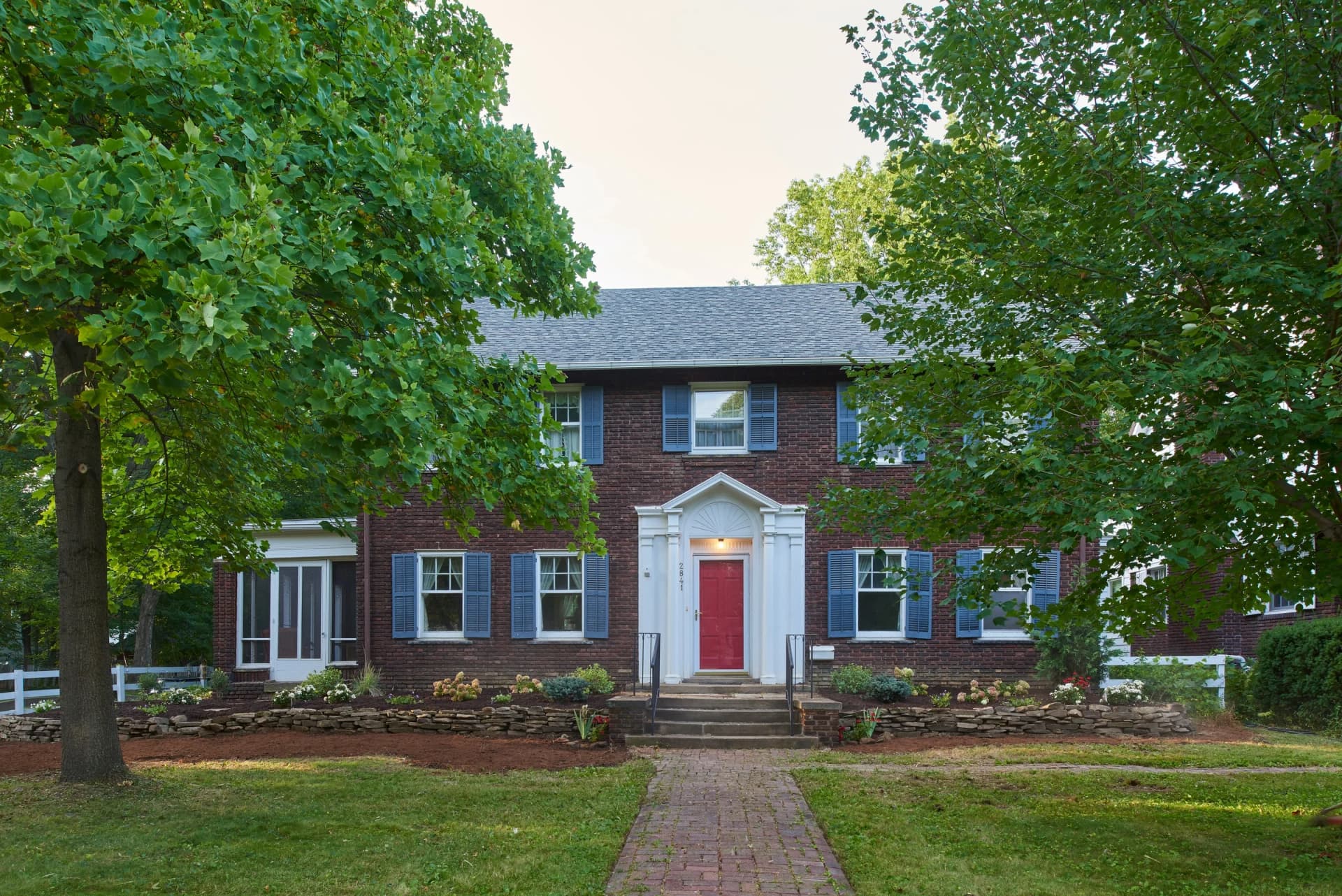 Lyndhurst landscaping